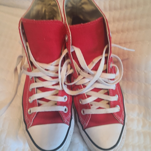 Converse Shoes Red High Tops Converse Womens 9 95 Warn Once Poshmark